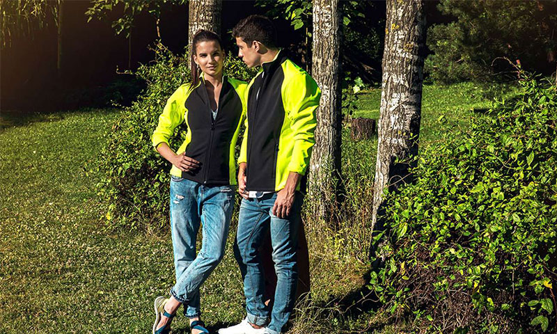 Softshell-Jacken für Damen und Kinder von der Stickerei Stoiber. Softshell-Jacken für Damen und Kinder von der Stickerei Stoiber.